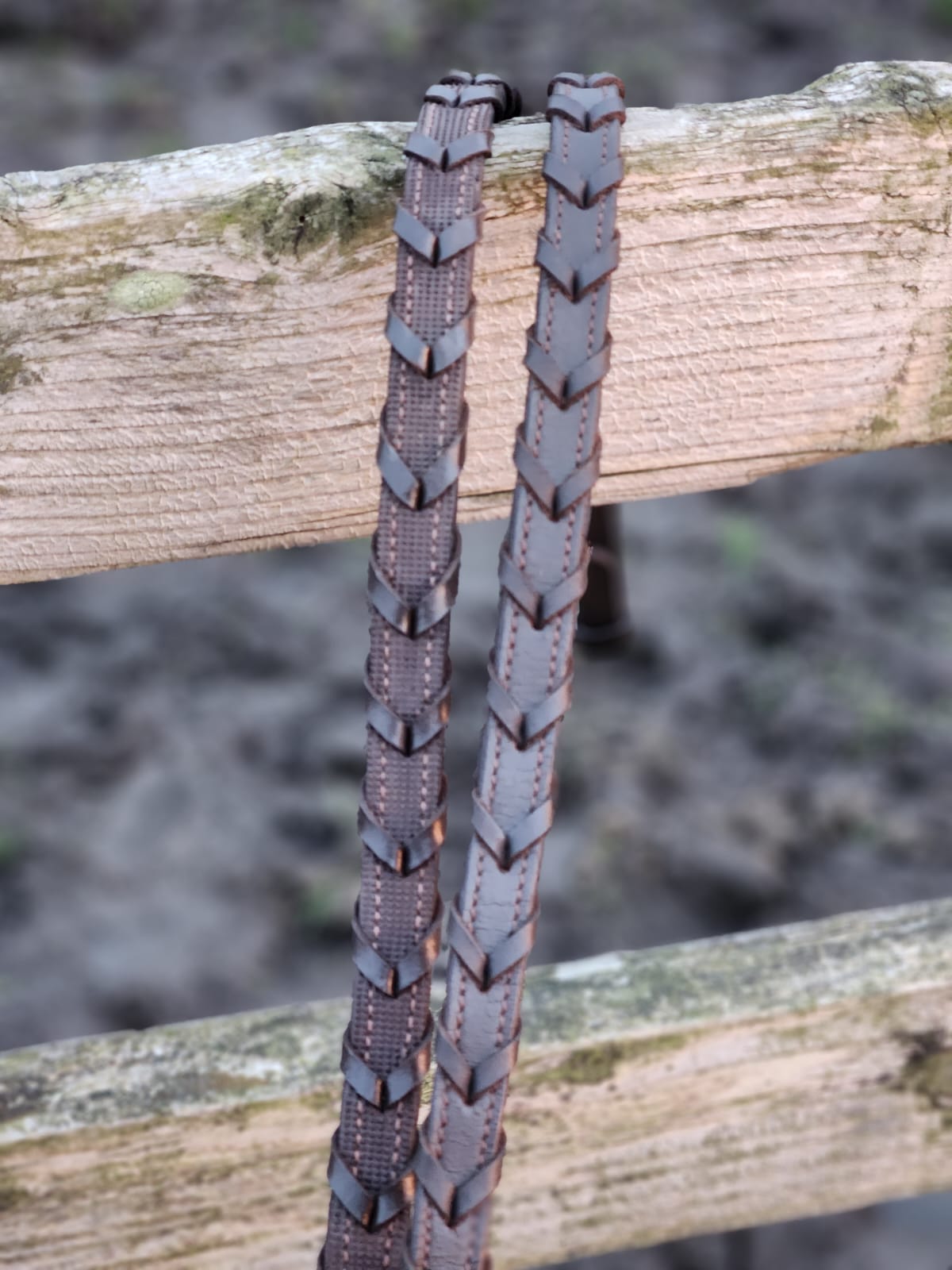 Laced Grip Reins