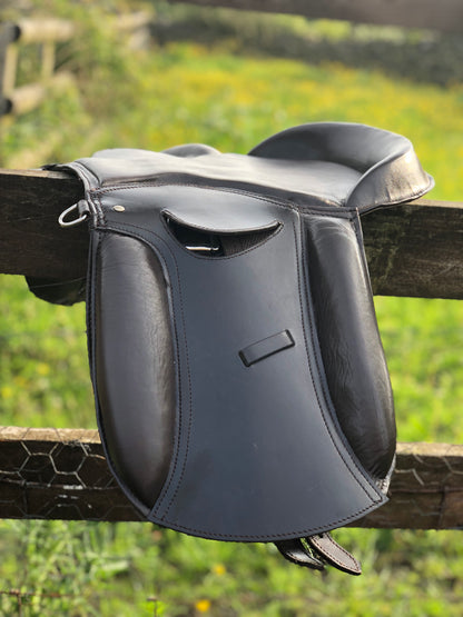 Equi Pad - Lauren -  Full Leather show saddle (bareback pad / treeless saddle) - equicraftltd