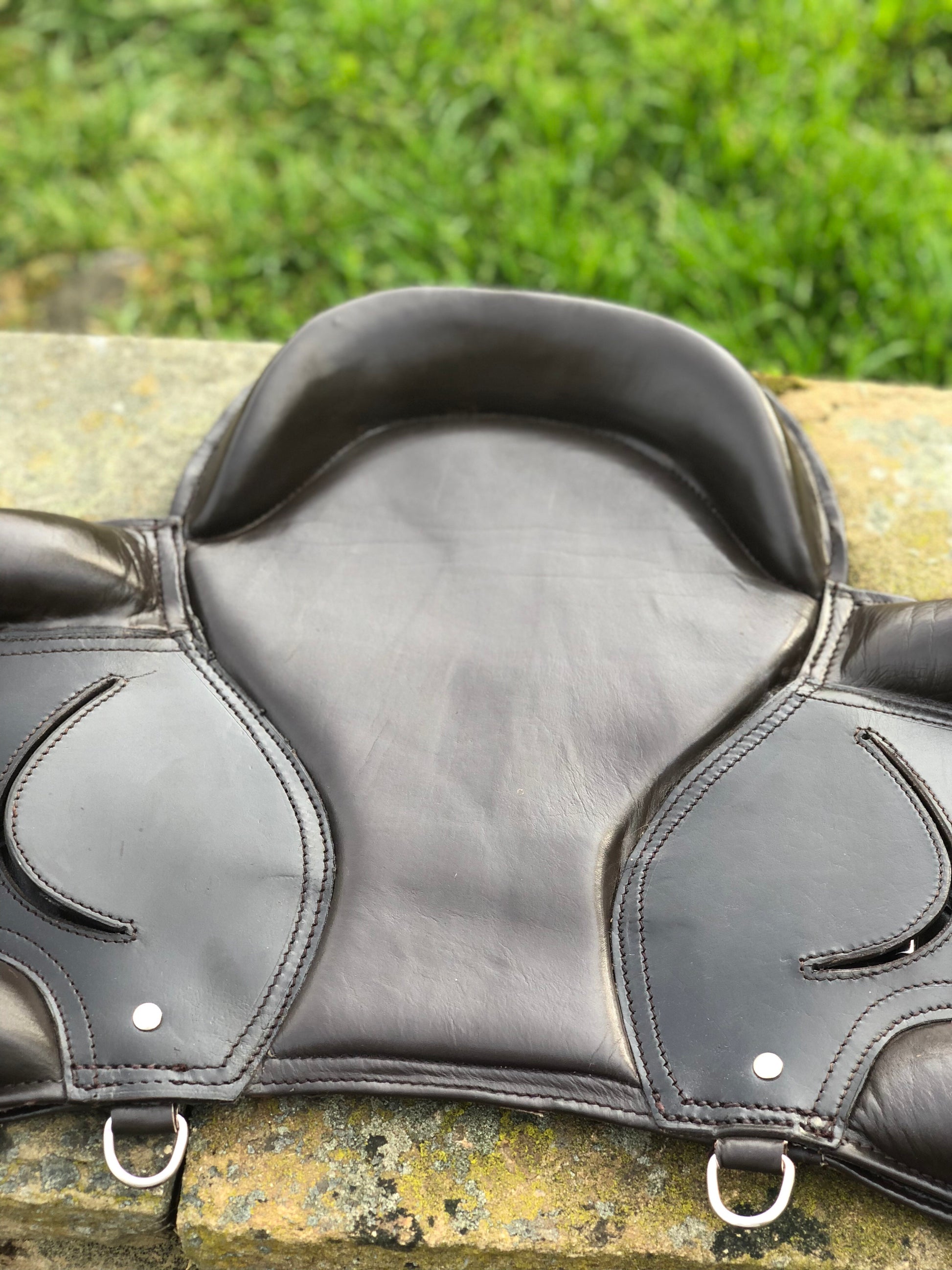 Equi Pad - Lauren -  Full Leather show saddle (bareback pad / treeless saddle) - equicraftltd